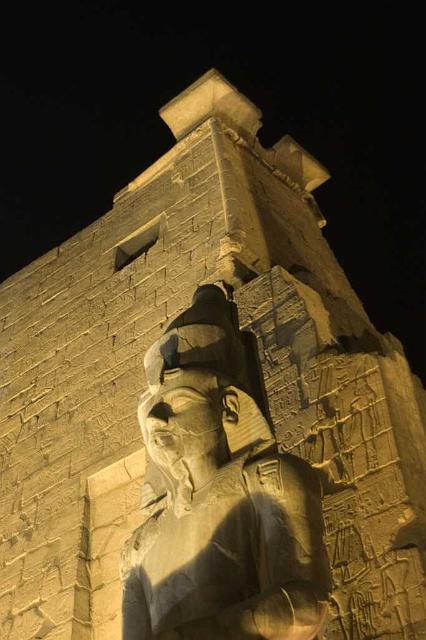 Luxor Temple IMGP5326.jpg